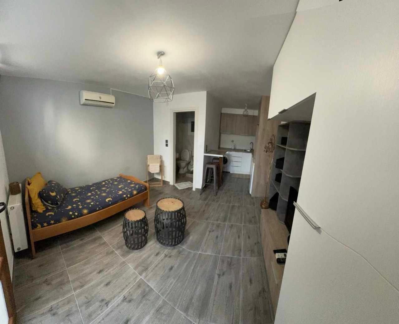 Maria Ireon 3 Basement Apartment *