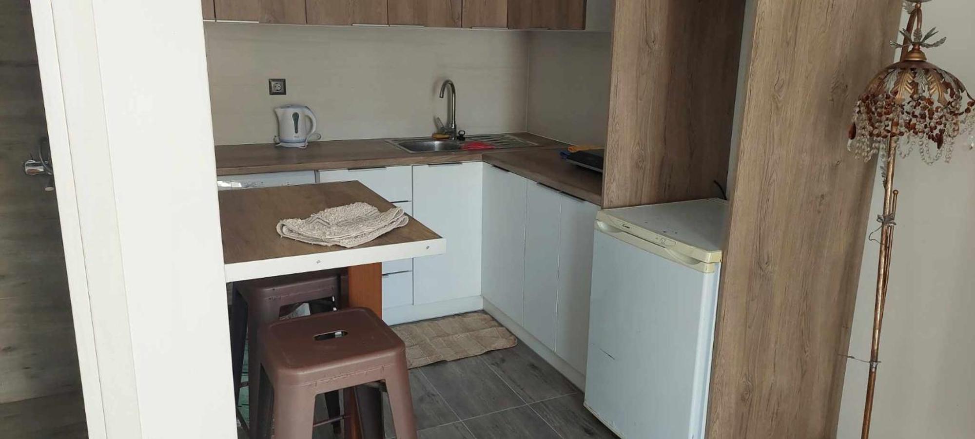Maria Ireon 3 Basement Apartment *