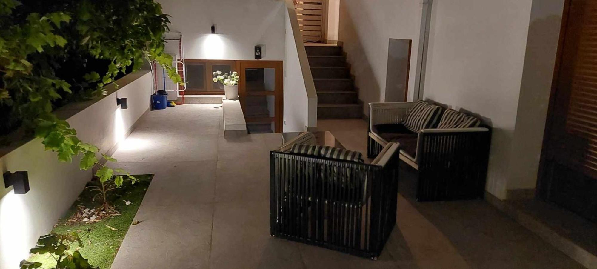 Maria Ireon 3 Basement Apartment *